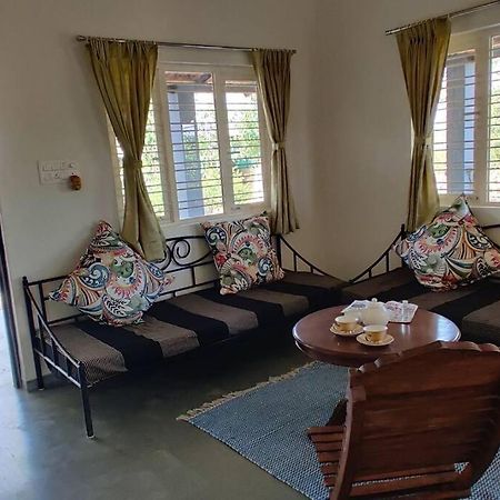 Shakuntala Farms - Rustic Farmstay With Modern Comfortsナーシク エクステリア 写真